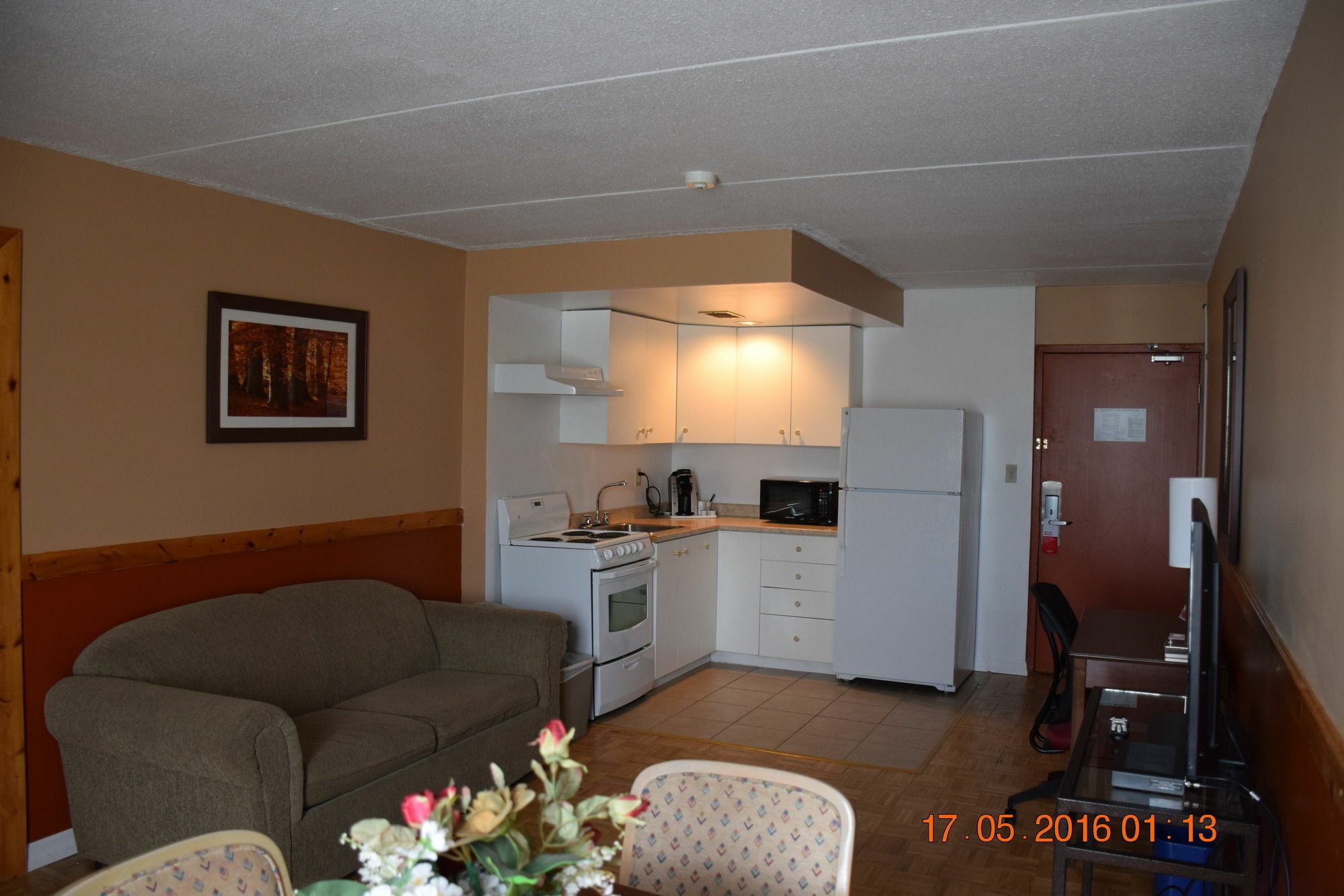 Ramada By Wyndham Timmins Hotel Exterior photo