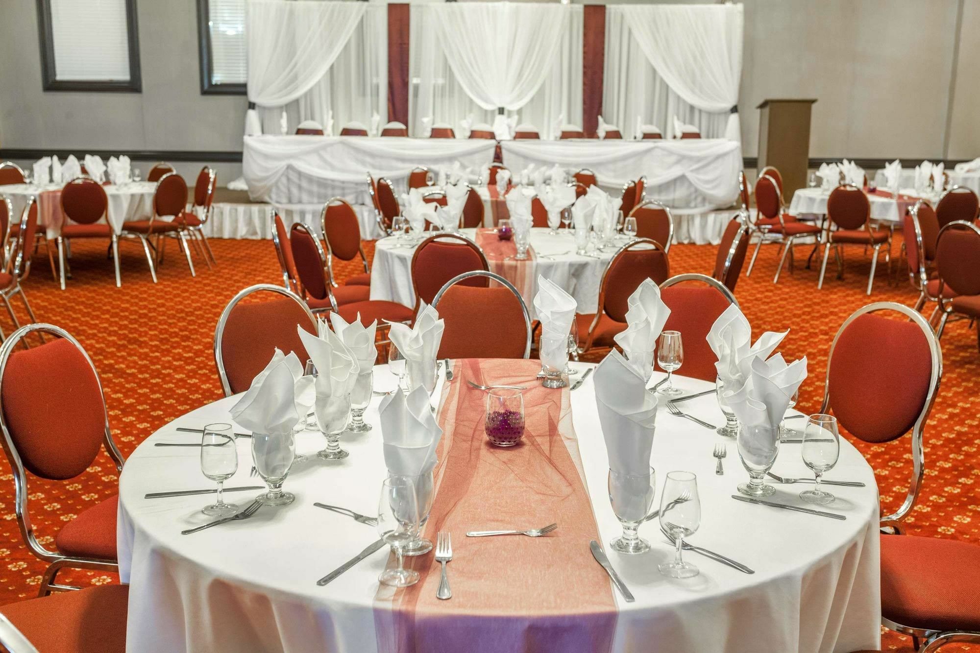 Ramada By Wyndham Timmins Hotel Exterior photo
